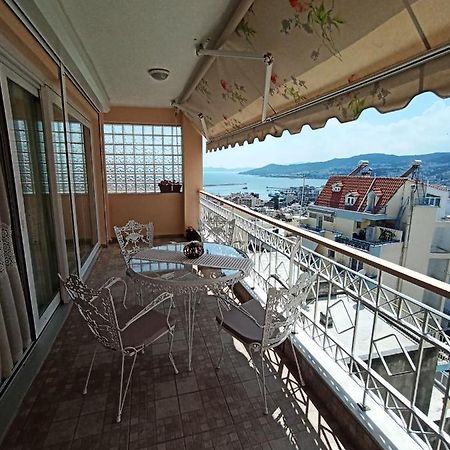Golden Mirror In Kavala Exterior foto